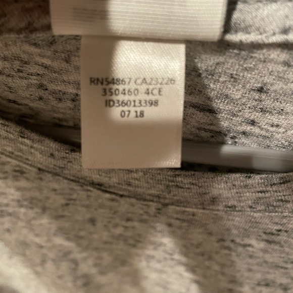 PINK LOGO SMALL CAMPUS LONG SLEEVE TEE - Picture 4 of 6